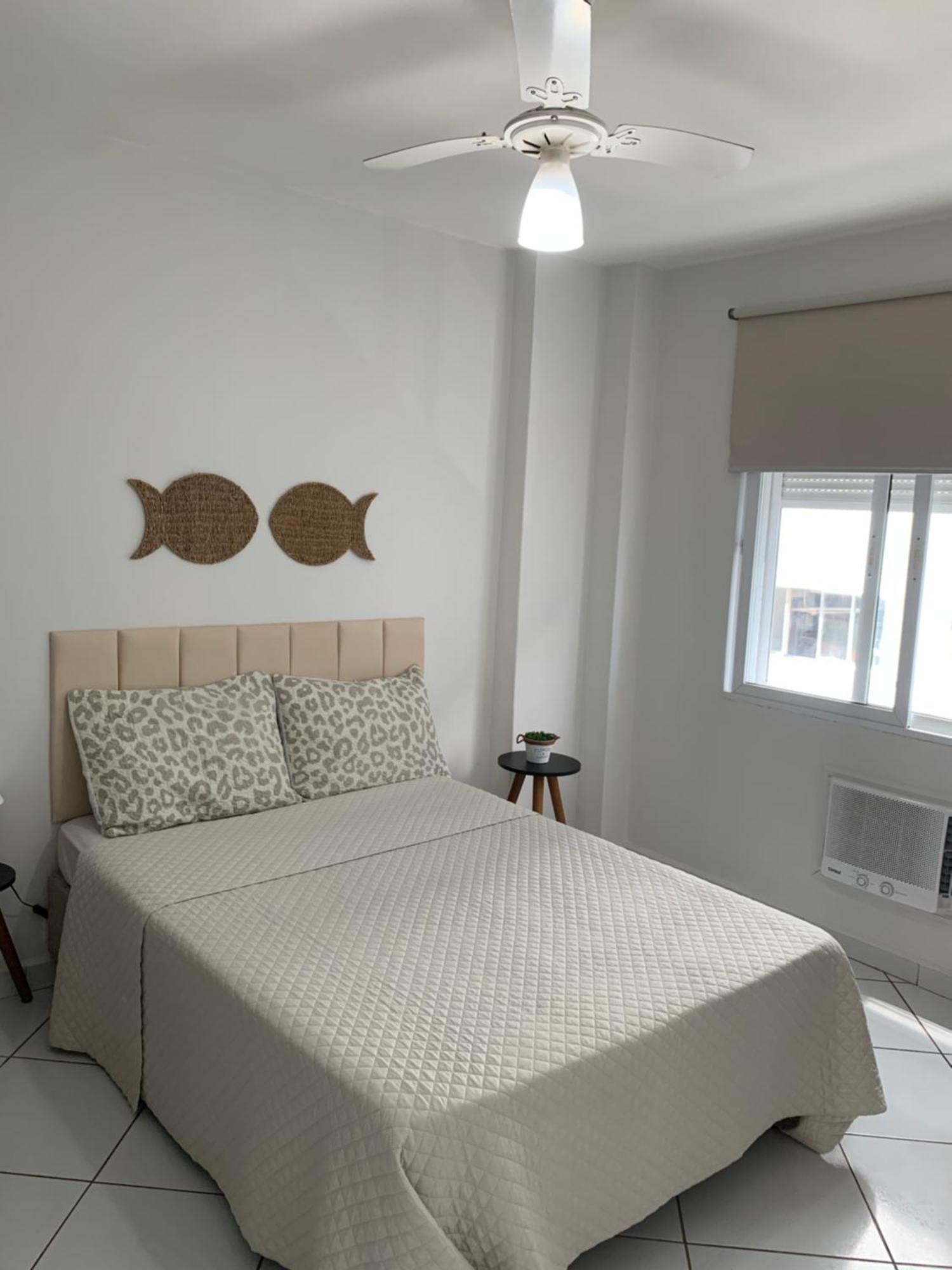 Apartamento Em Santos No Gonzaga Em Frente A Praia Экстерьер фото